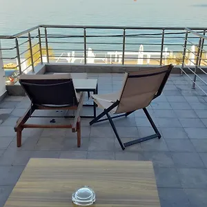 Cabo Otel Agía Triás