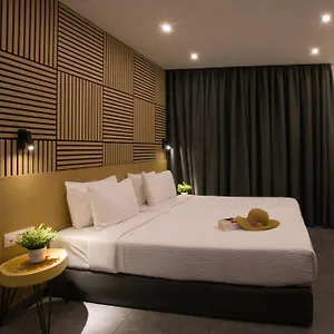 White Luxury Oda ve Kahvaltı Selanik